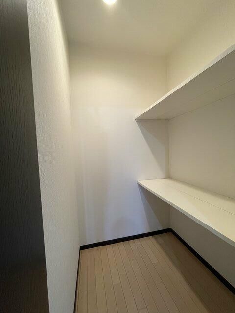 ��ʌ��������܎s�������˂S���ڂ̃}���V�����̎��[