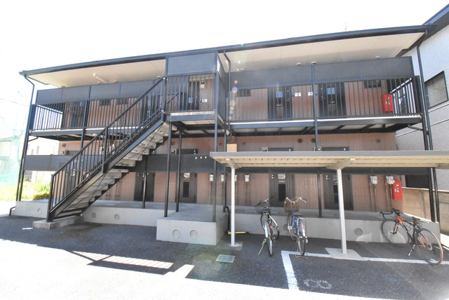 ��ʌ��z�J�s�o�˒�40-20�̃A�p�[�g�̌����O��