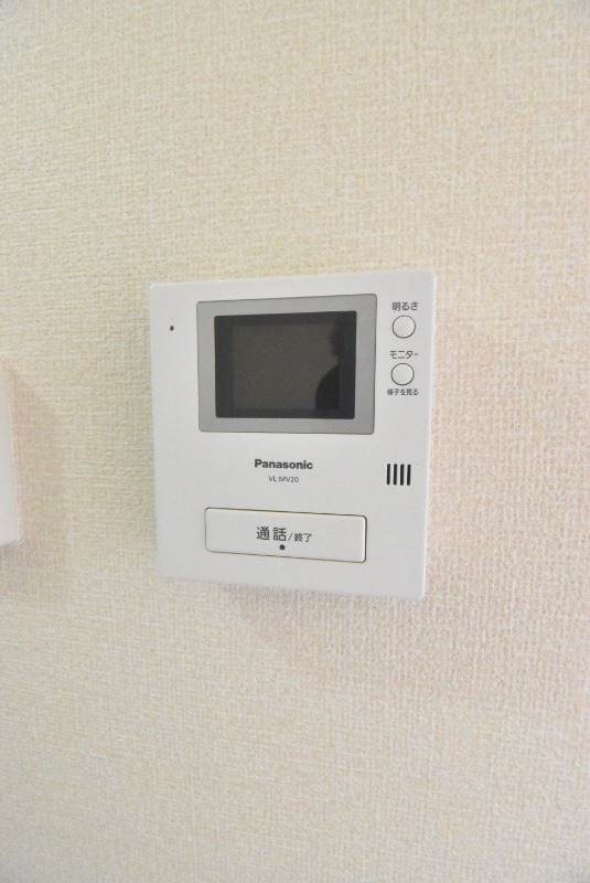 ��ʌ��z�J�s�o�˒��̃A�p�[�g�̂��̑�