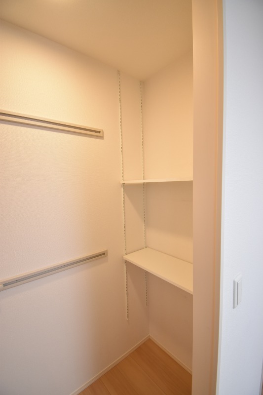 ��ʌ������s����P���ڂ̃A�p�[�g�̎��[