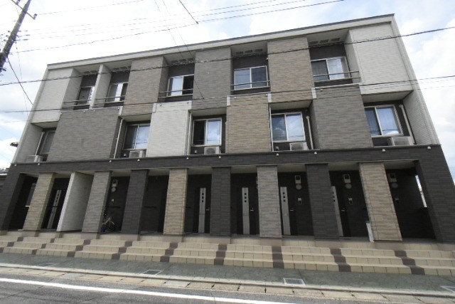 ��ʌ��@�c�s����Q����95�̃A�p�[�g�̌����O��