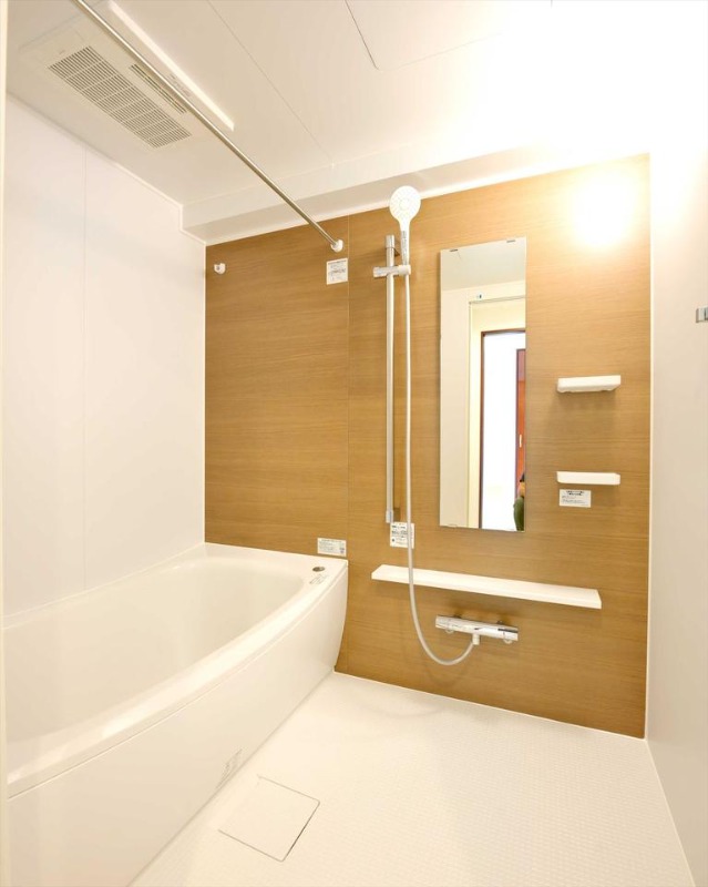 ��ʌ������R�s���|���Q���ڂ̃}���V�����̃o�X