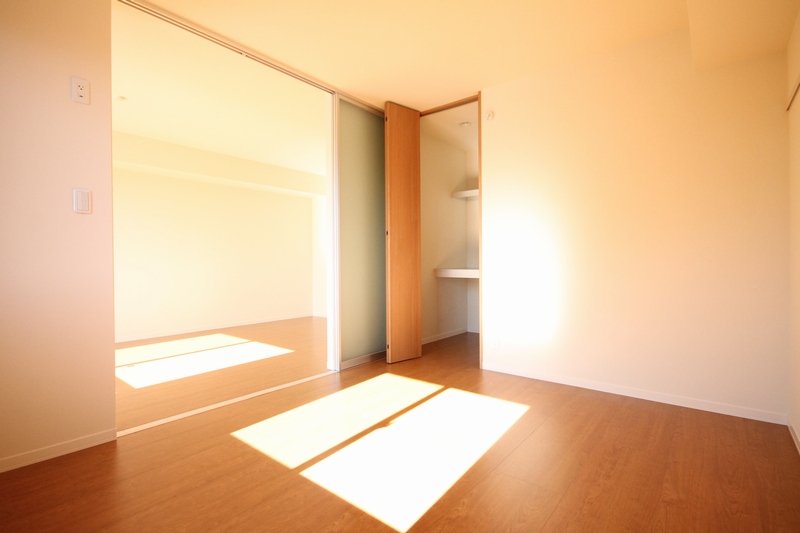 ��ʌ�����s�厚���s�̃A�p�[�g�̂��̑�