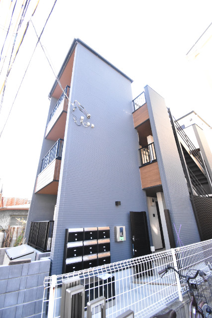 ��ʌ��������܎s�Y�a���؍�S����12-10�̃A�p�[�g�̌����O��