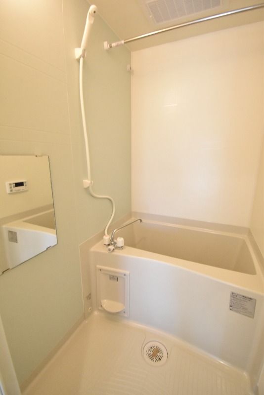 ��ʌ��������܎s�Y�a���؍�S���ڂ̃A�p�[�g�̃o�X