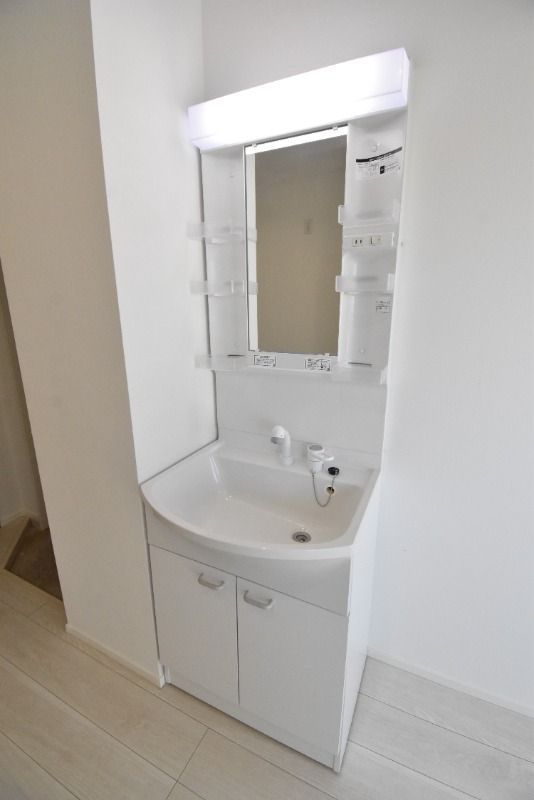 ��ʌ��������܎s�Y�a���؍�S���ڂ̃A�p�[�g�̐��ʏ�