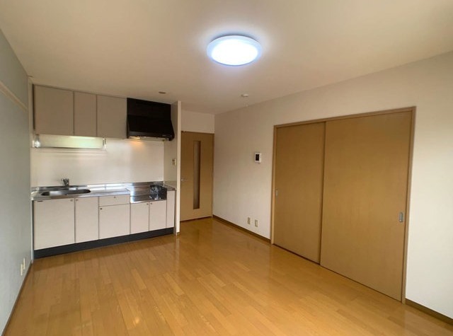 ��ʌ��������܎s�΋挴�R�Q���ڂ̃}���V�����̂��̑������E�X�y�[�X