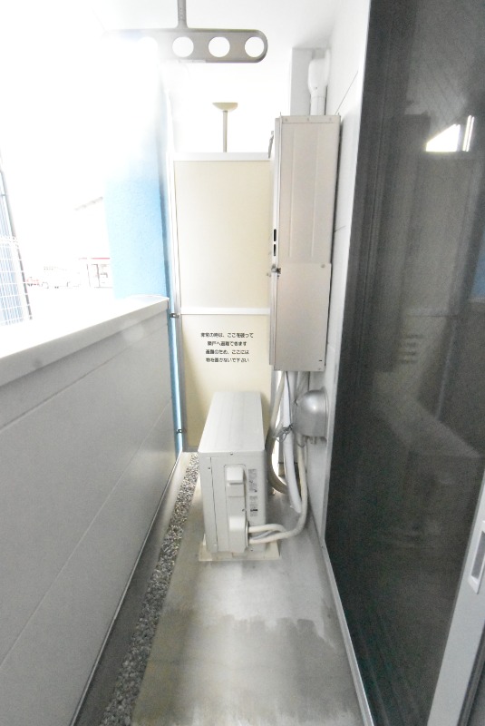 ��ʌ��������܎s�����扺�����Q���ڂ̃A�p�[�g�̃o���R�j�[