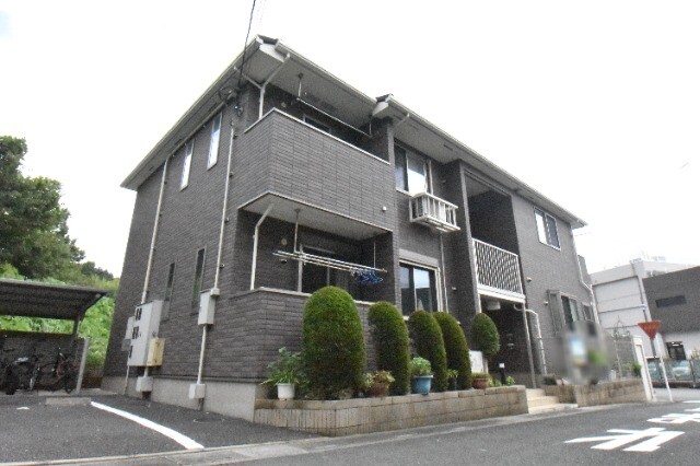 ��ʌ��@�c�s�@�c�S����240�̃A�p�[�g�̌����O��