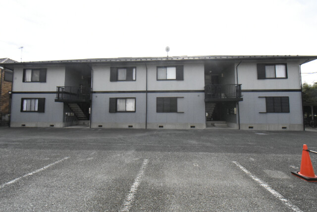 ��ʌ�����s���ȂT����19-3�̃A�p�[�g�̌����O��