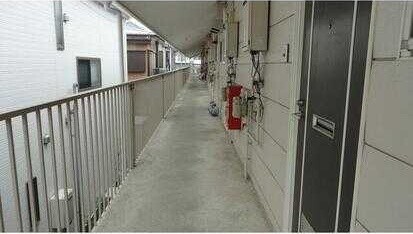 ��ʌ��������܎s��΋�厚�\�������̃A�p�[�g�̌����O��