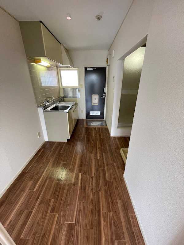 ��ʌ��������܎s��΋�厚�\�������̃A�p�[�g�̂��̑������E�X�y�[�X