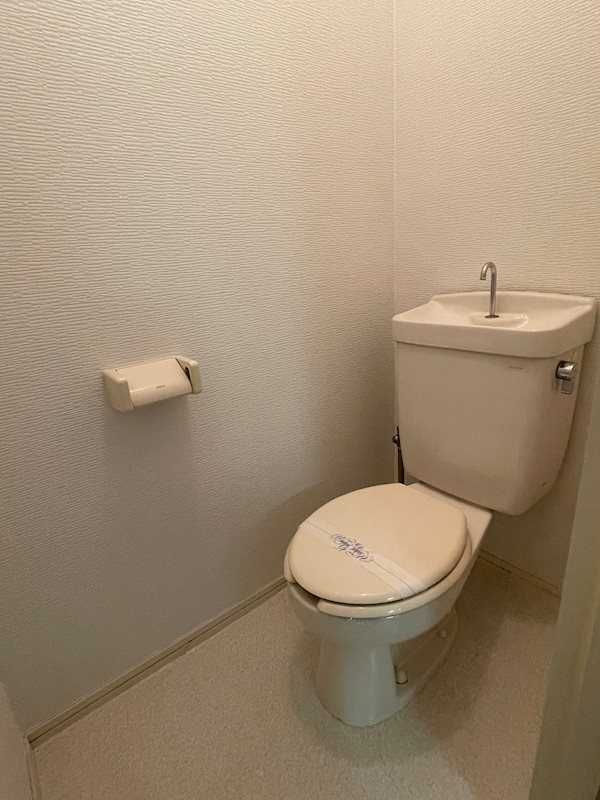 ��ʌ��������܎s��΋�厚�\�������̃A�p�[�g�̃g�C��