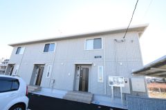 ��ʌ��������܎s�k�捡�H��425-1�̃A�p�[�g�̌����O��