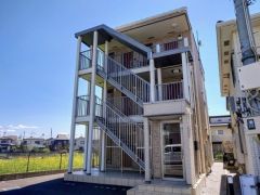 ��ʌ���z�s�厚��݂͊̃A�p�[�g�̌����O��