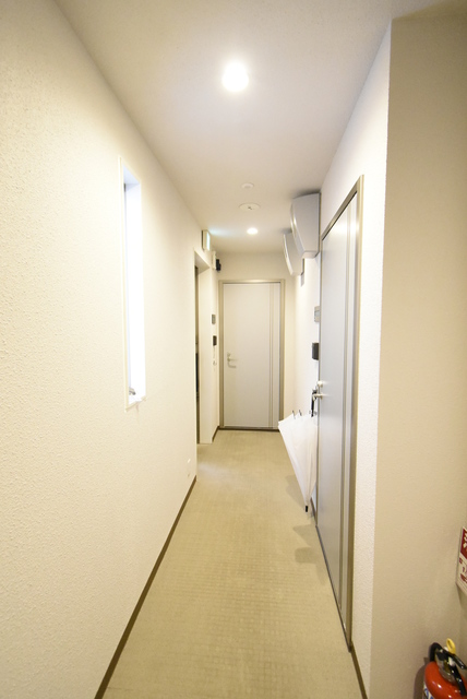 ��ʌ��������܎s�Y�a��k�Y�a�Q���ڂ̃A�p�[�g�̃G���g�����X