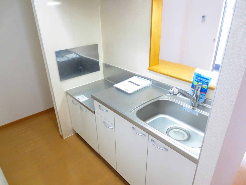 ��ʌ�����s�厚��̃}���V�����̃L�b�`��