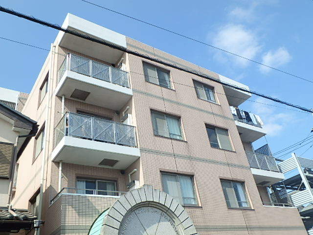 ��ʌ��������܎s�k����i���Q���ڂ̃}���V�����̌����O��