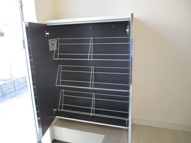 ��ʌ�����s�厚�����̃A�p�[�g�̌���