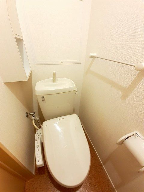 ��ʌ������s���T���ڂ̃A�p�[�g�̃g�C��