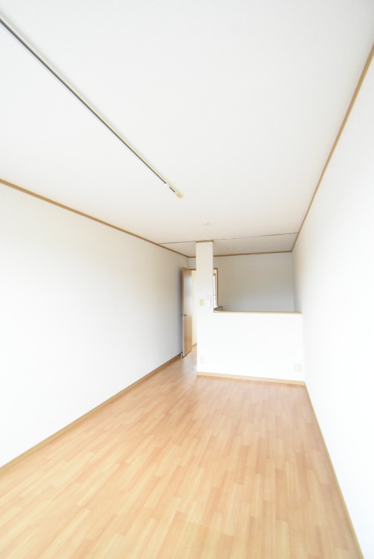 ��ʌ�����s��ԑ�S���ڂ̃e���X�n�E�X�̂��̑�