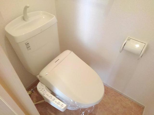 ��ʌ��z�J�s���C�N�^�E���P���ڂ̃A�p�[�g�̃g�C��