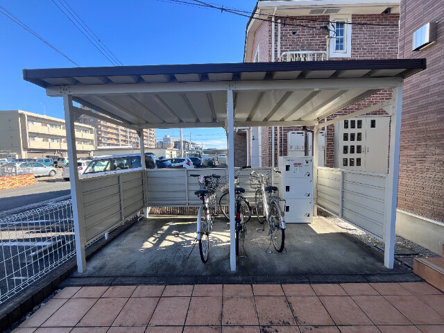 ��ʌ������s�V�����W���ڂ̃A�p�[�g�̂��̑�