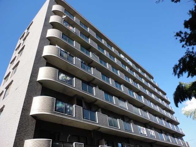 ��ʌ��������܎s�k��ޗǒ�54-1�̃}���V�����̌����O��