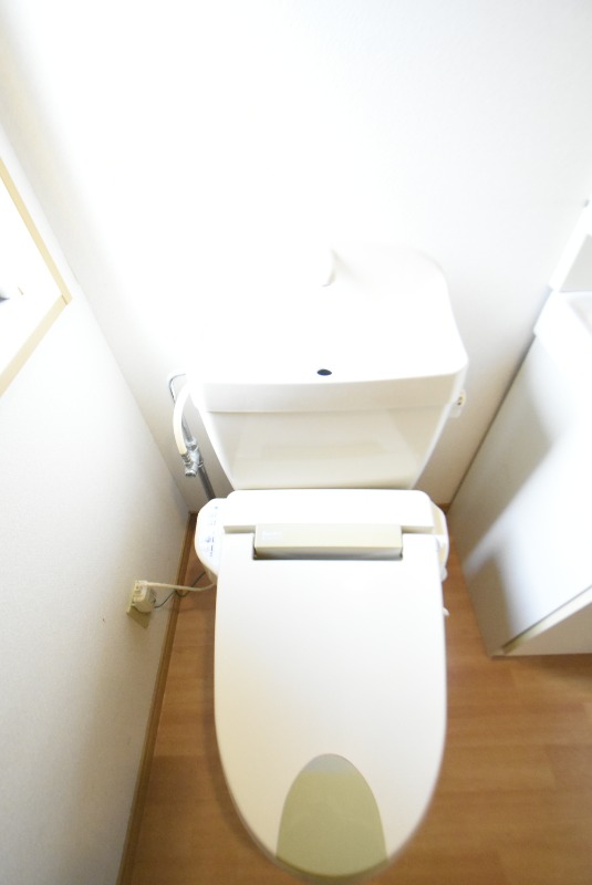 ��ʌ�����s��ԑ�S���ڂ̃e���X�n�E�X�̃g�C��