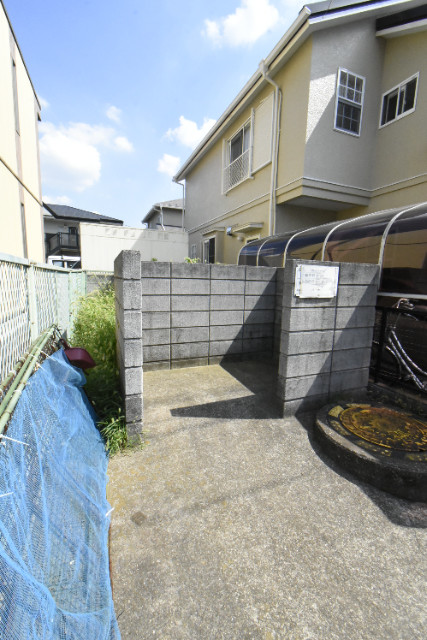 ��ʌ�����s��ԑ�S���ڂ̃e���X�n�E�X�̂��̑�