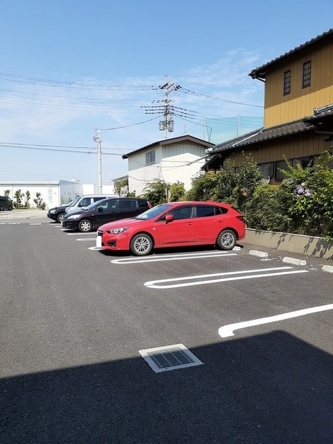 ��ʌ��������܎s��΋���q�T���ڂ̃A�p�[�g�̒��ԏ�