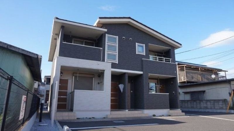 ��ʌ���ˎs�򒬂R���ڂ̃A�p�[�g�̌����O��