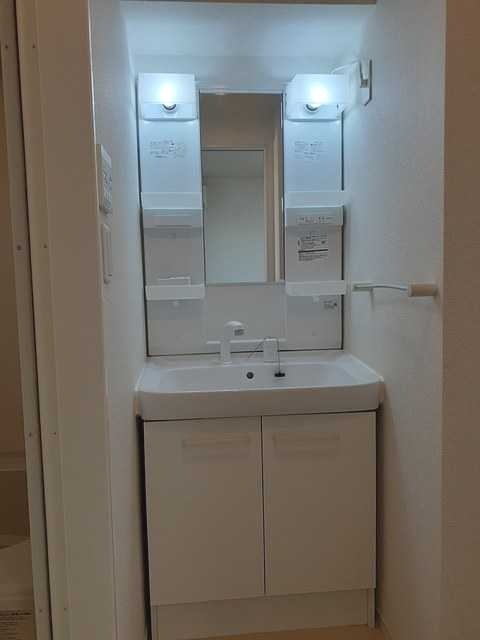 ��ʌ��������܎s��{��������P���ڂ̃A�p�[�g�̐��ʏ�