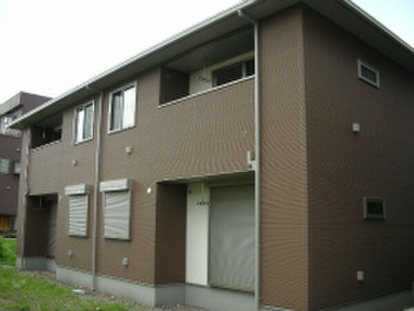 ��ʌ�����s�厚���̃A�p�[�g�̌����O��