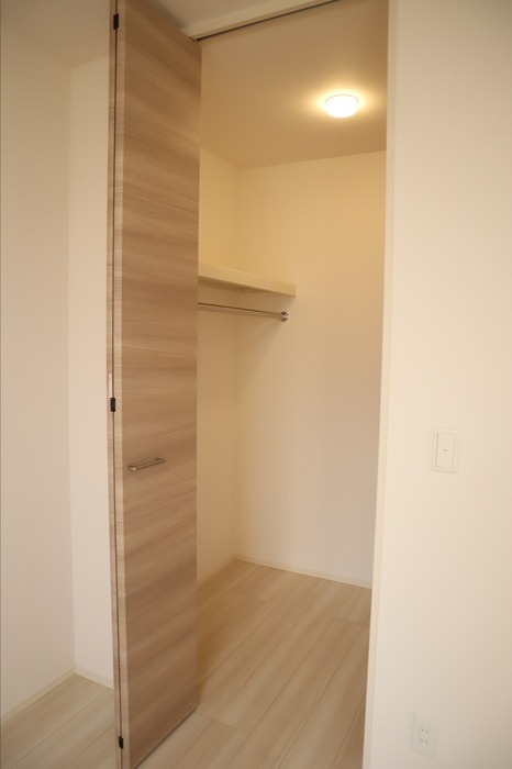 ��ʌ��������܎s�����擌��{�U���ڂ̃A�p�[�g�̎��[