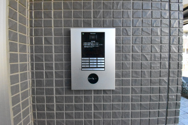 ��ʌ��z�J�s���C�N�^�E���X���ڂ̃A�p�[�g�̂��̑�