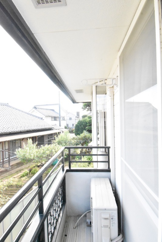 ��ʌ��������܎s��{��k�ܒ��Q���ڂ̃A�p�[�g�̃o���R�j�[