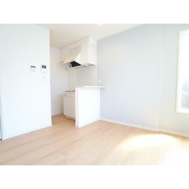 ��ʌ��������܎s������ۃ��蒬�̃A�p�[�g�̋����E���r���O