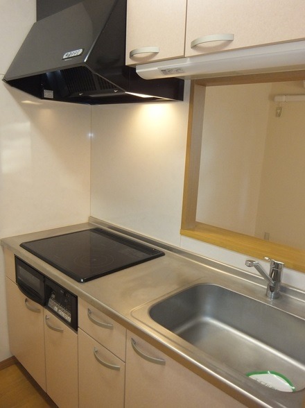 ��ʌ�����s�厚���s�̃}���V�����̃L�b�`��