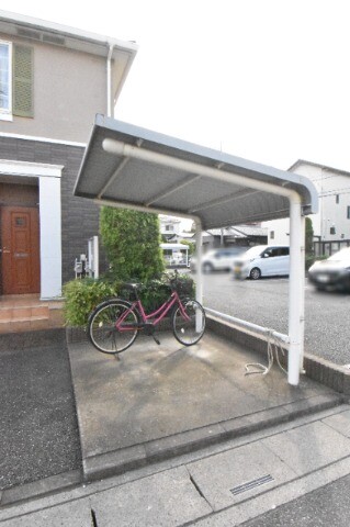 ��ʌ��k�����S�ɓޒ��w���P���ڂ̃A�p�[�g�̂��̑�