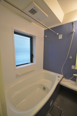 ��ʌ��������܎s����h�a�T���ڂ̃A�p�[�g�̃o�X