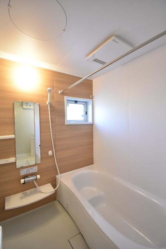 ��ʌ��������܎s���搼��{�S���ڂ̃A�p�[�g�̃o�X