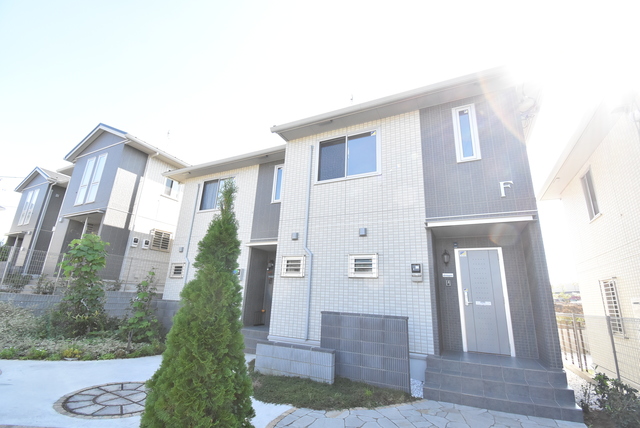 ��ʌ��������܎s���搼��{�S����5-3�̃A�p�[�g�̌����O��