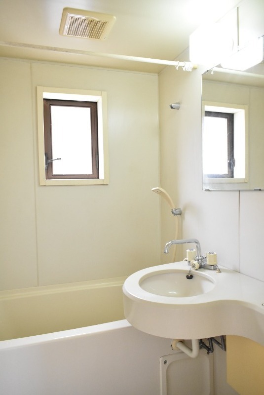 ��ʌ��ӂ��ݖ�s�k��P���ڂ̃A�p�[�g�̐��ʏ�