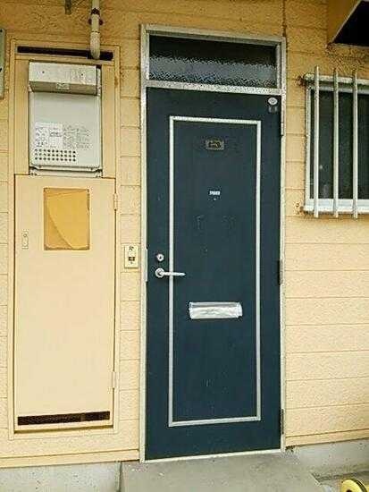 ��ʌ��@�c�s����Q���ڂ̃A�p�[�g�̌���