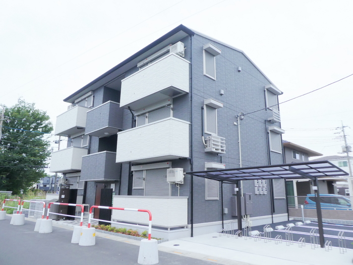 ��ʌ�����s�厚��937-5�̃A�p�[�g�̌����O��