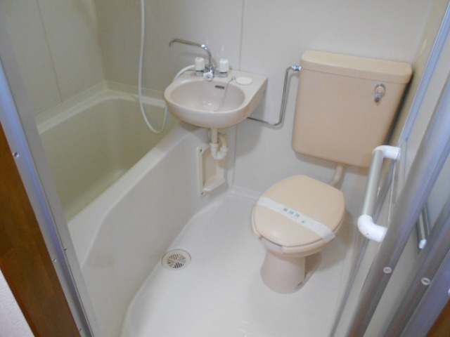 �����s�r���r��S���ڂ̃}���V�����̃g�C��