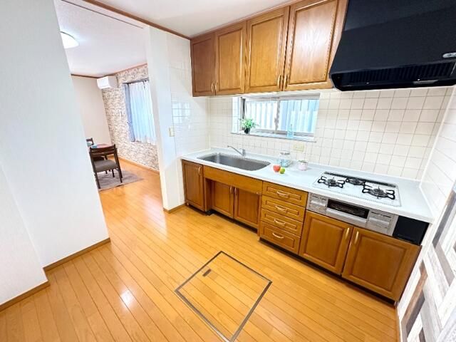 ��ʌ��������܎s������厚�ۃ���̈�ˌ��ẴL�b�`��