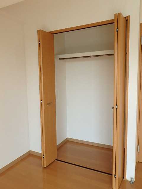 ��ʌ��������܎s������V�s�S�̃}���V�����̎��[