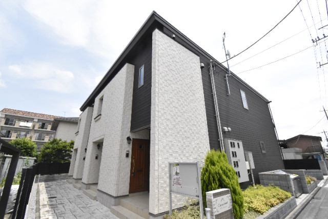 ��ʌ��������܎s��{��听���R����199-3�̃A�p�[�g�̌����O��